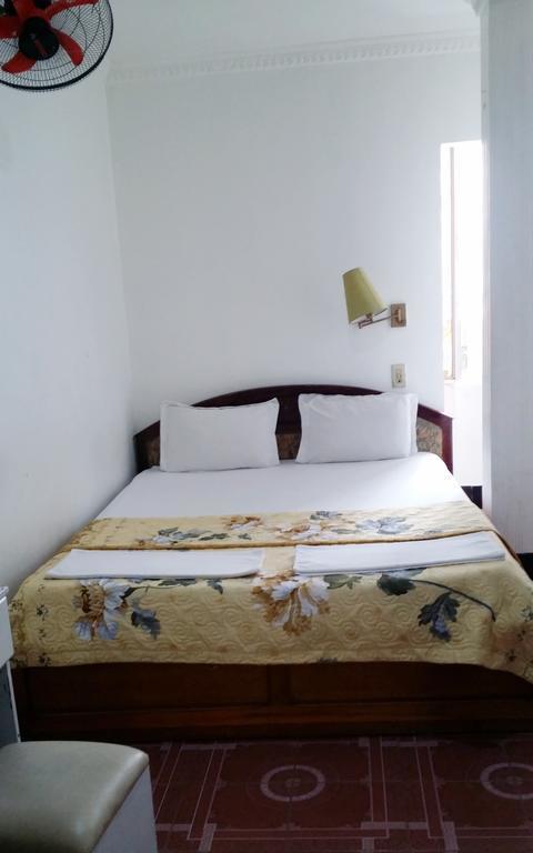 Vinh Hostel Ho Chi Minh City Exterior photo