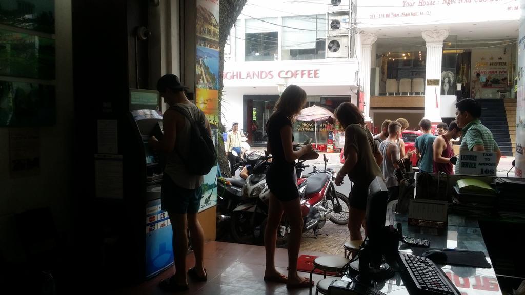 Vinh Hostel Ho Chi Minh City Exterior photo