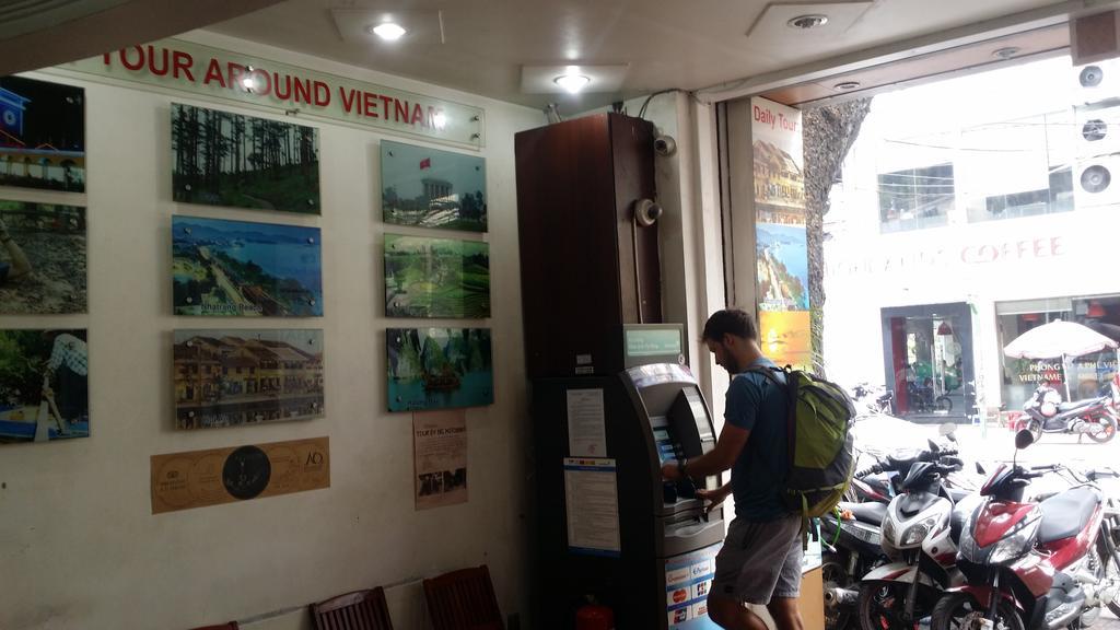 Vinh Hostel Ho Chi Minh City Exterior photo