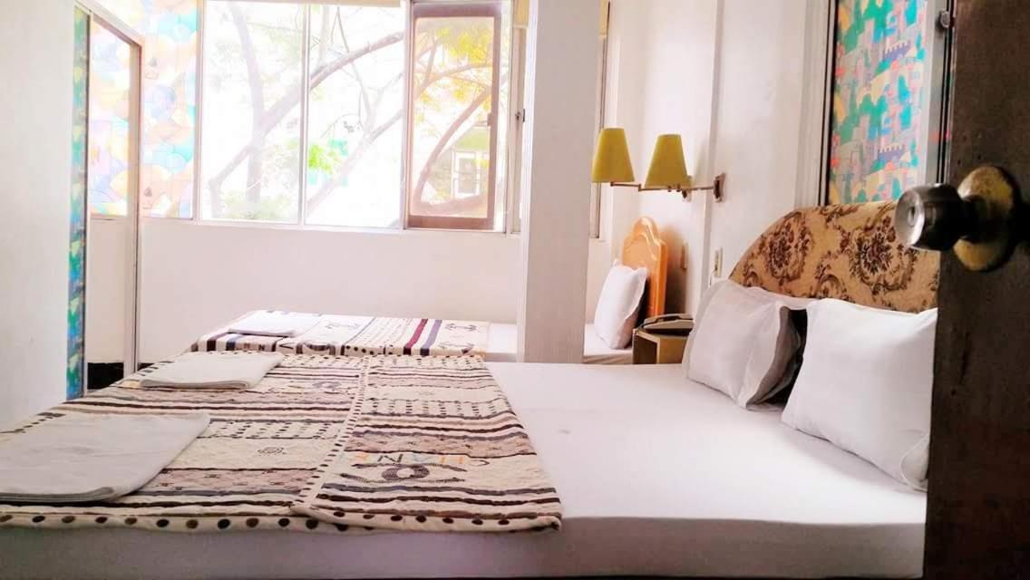 Vinh Hostel Ho Chi Minh City Exterior photo