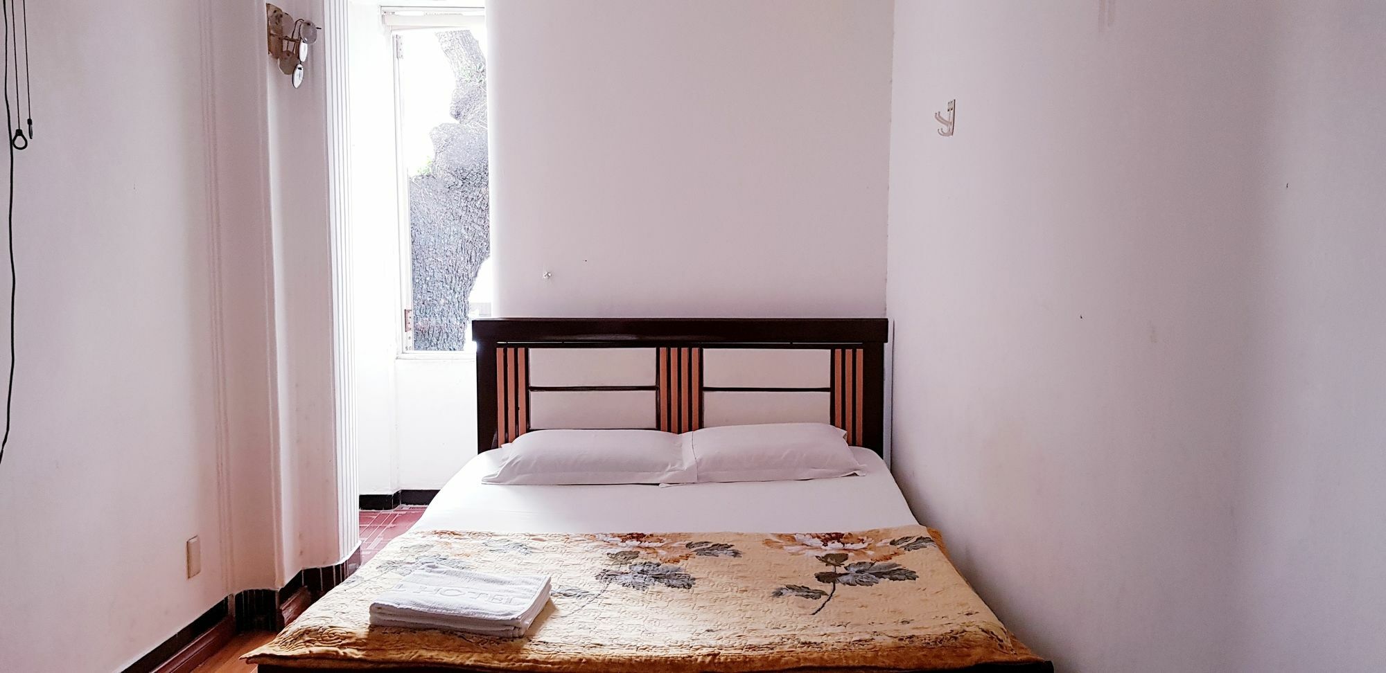 Vinh Hostel Ho Chi Minh City Exterior photo